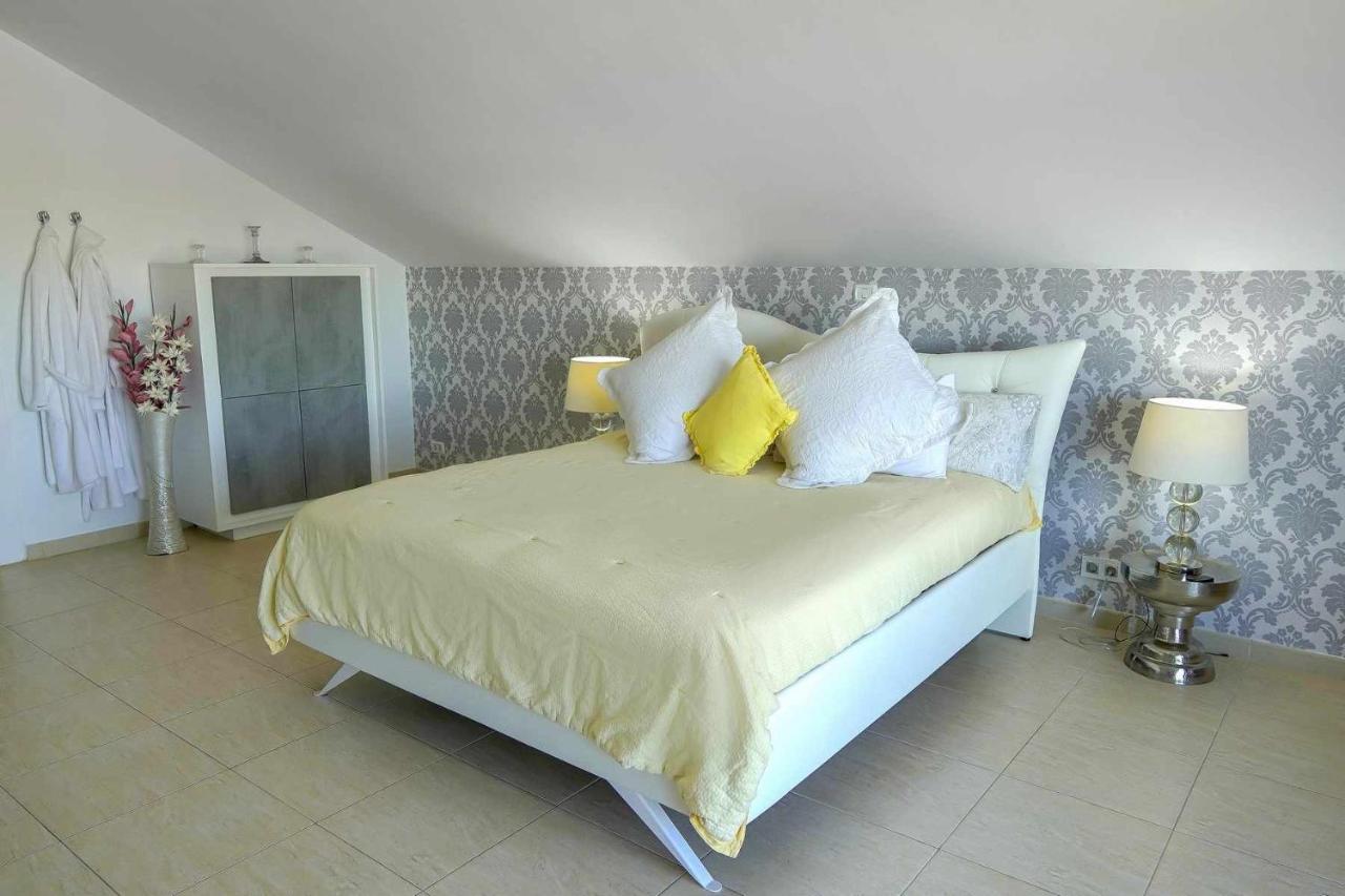 Villa Rural Casa Blanca By Tenerife Rental & Sales Granadilla De Abona Luaran gambar